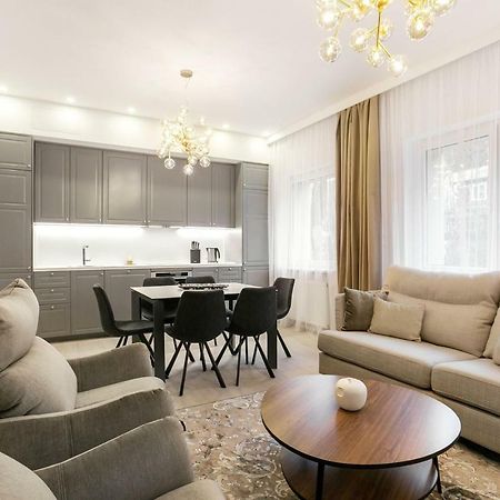 Luxury For Everyone - Hills Park Lux Apartments 3 VNO Dış mekan fotoğraf