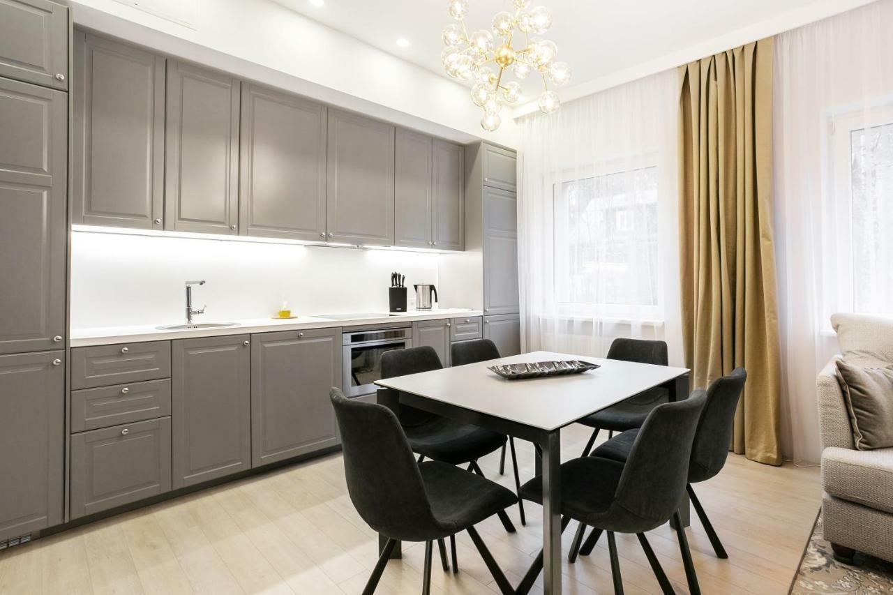 Luxury For Everyone - Hills Park Lux Apartments 3 VNO Dış mekan fotoğraf