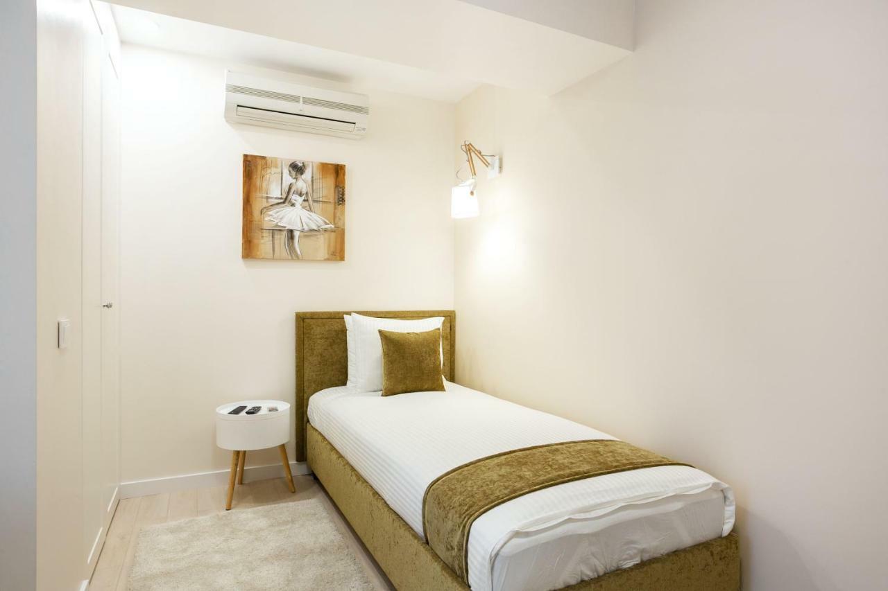 Luxury For Everyone - Hills Park Lux Apartments 3 VNO Dış mekan fotoğraf